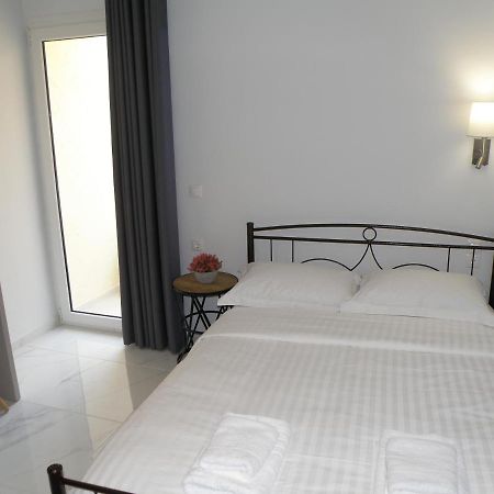 Talos Apartments And Studios Heraklion  Ngoại thất bức ảnh